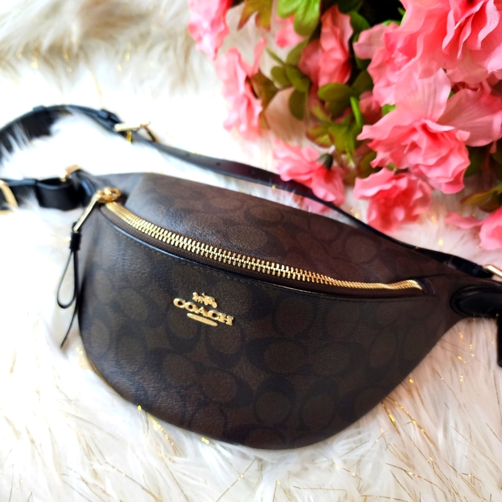 Coach Belt Bag Fanny Pack in Signature Canvas